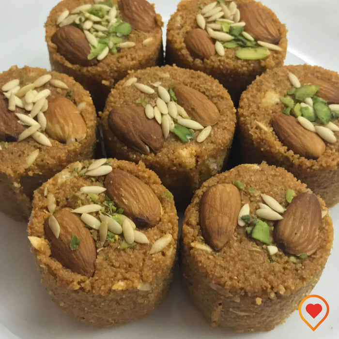 Besan Pinni (Besan Ladoo) - Bansal Sweets, Amritsar